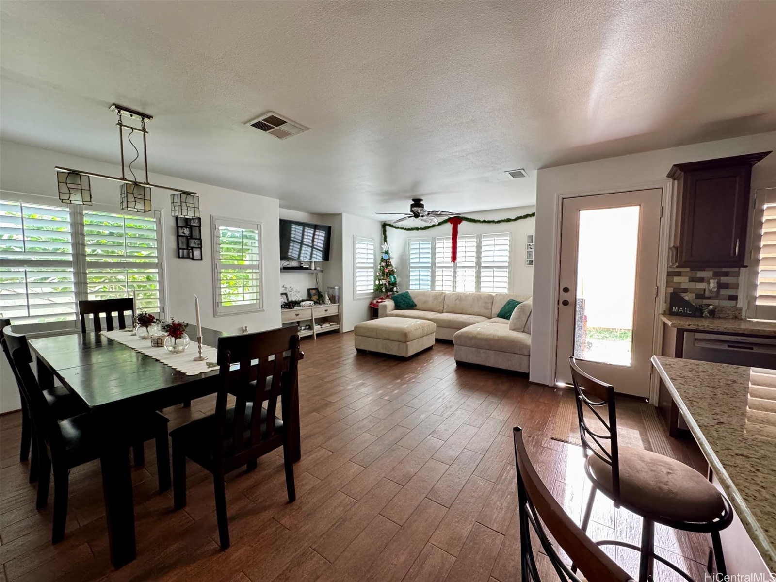 91-1011 Kaikala Street