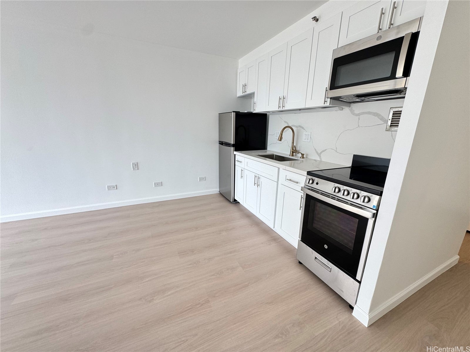 364 Seaside Avenue 812
