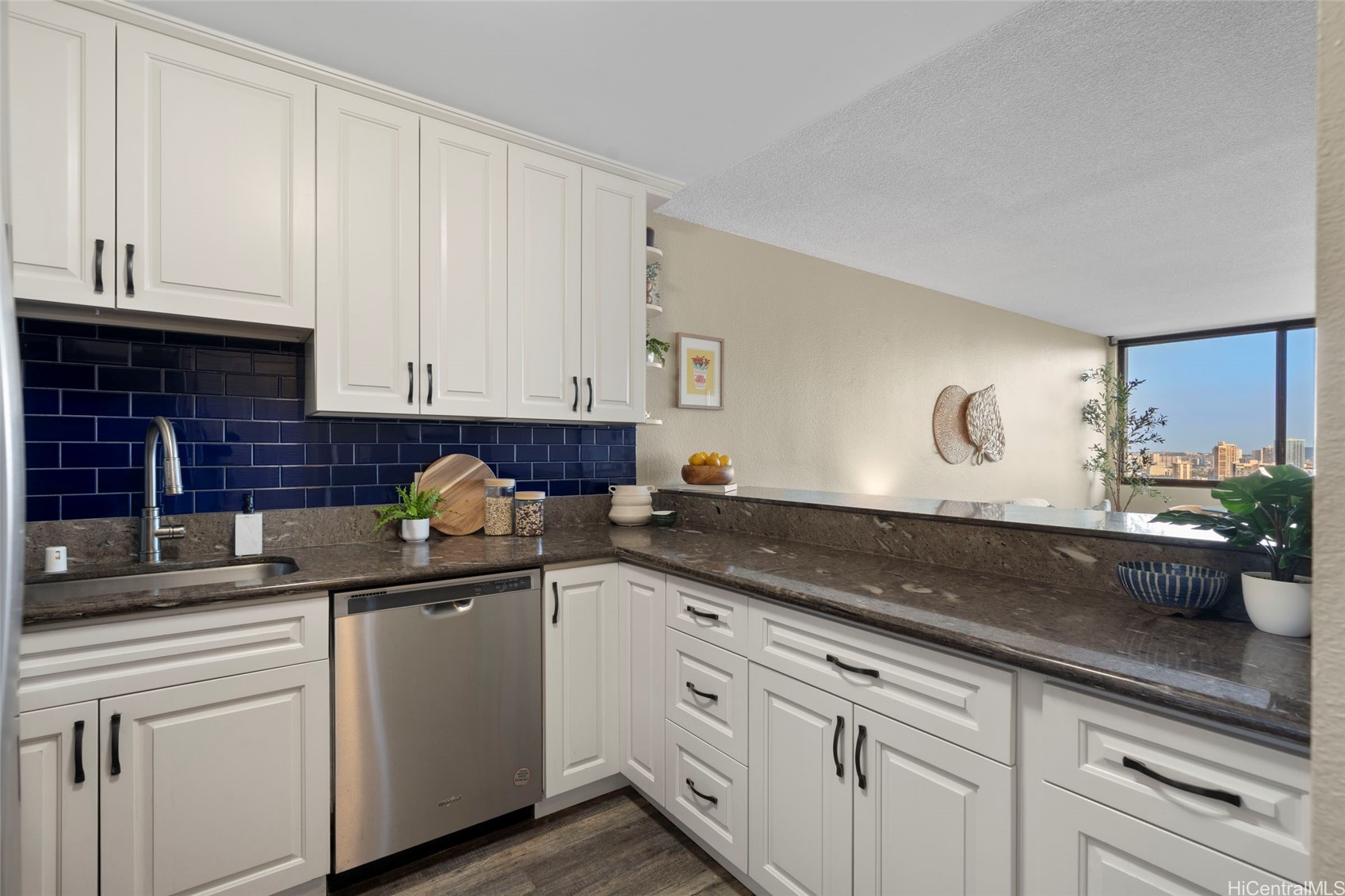 55 S Kukui Street D3206