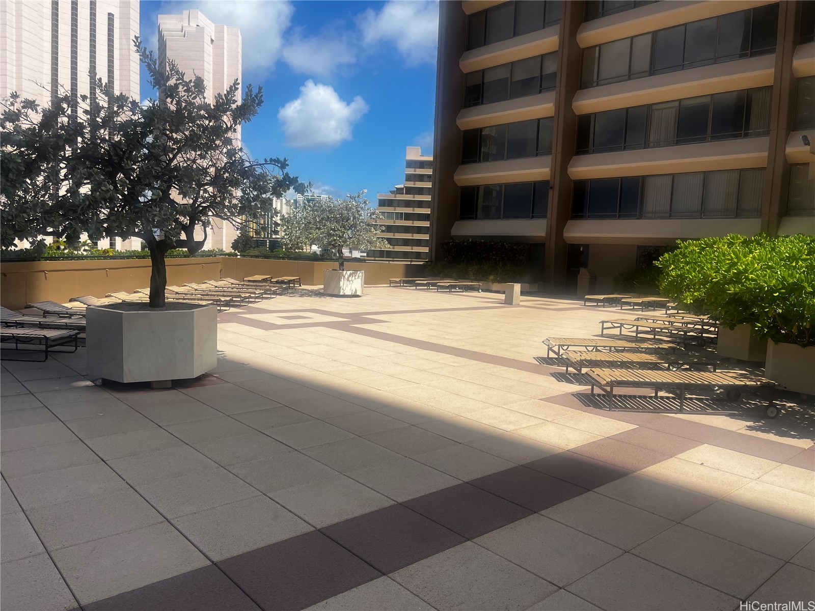 1778 Ala Moana Boulevard 1015