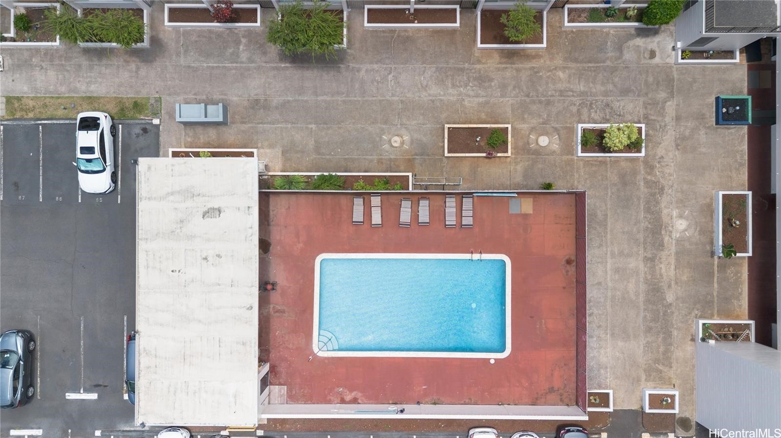 Likini West Condominium