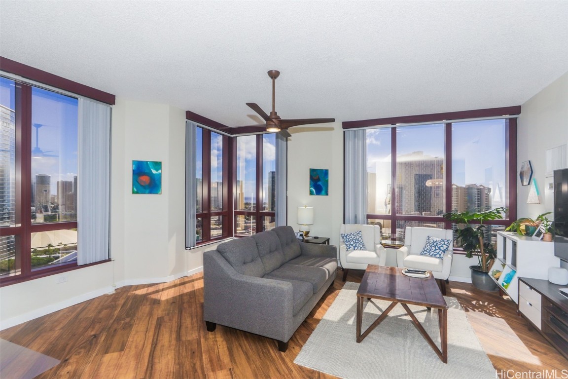 Imperial Plaza Condominium