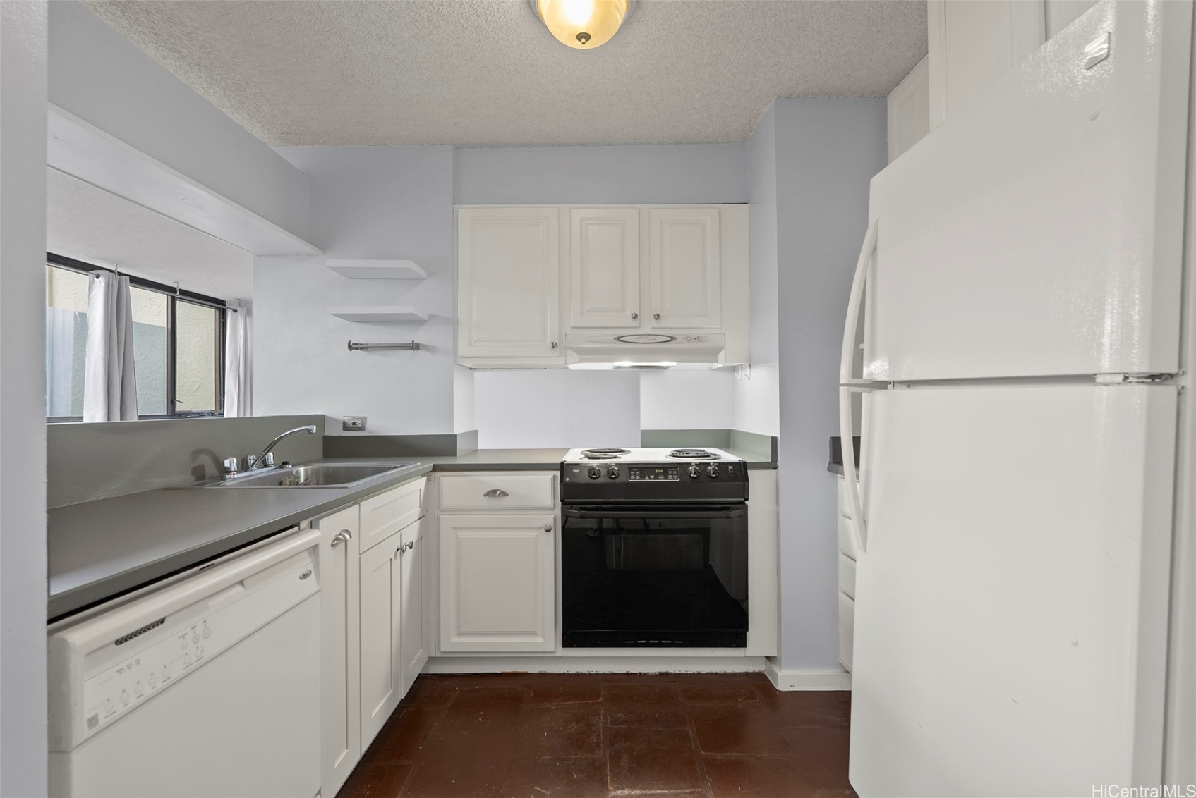 322 Aoloa Street 310