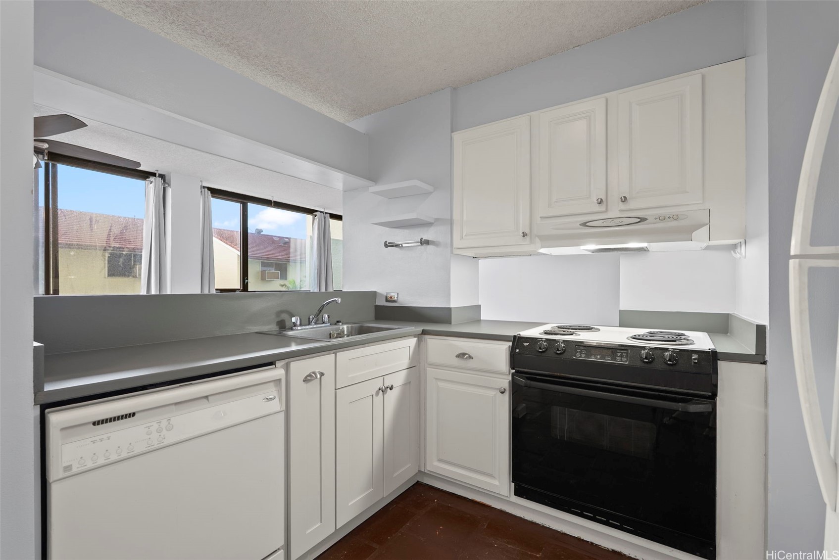 322 Aoloa Street 310