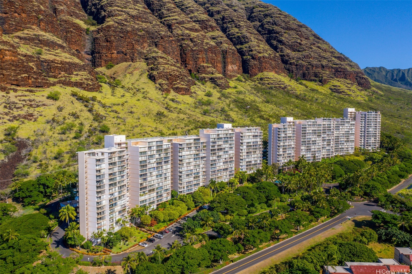 Makaha Valley Towers Condominium
