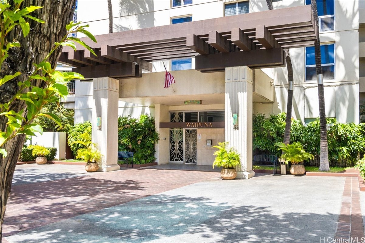 Waipuna Condominium