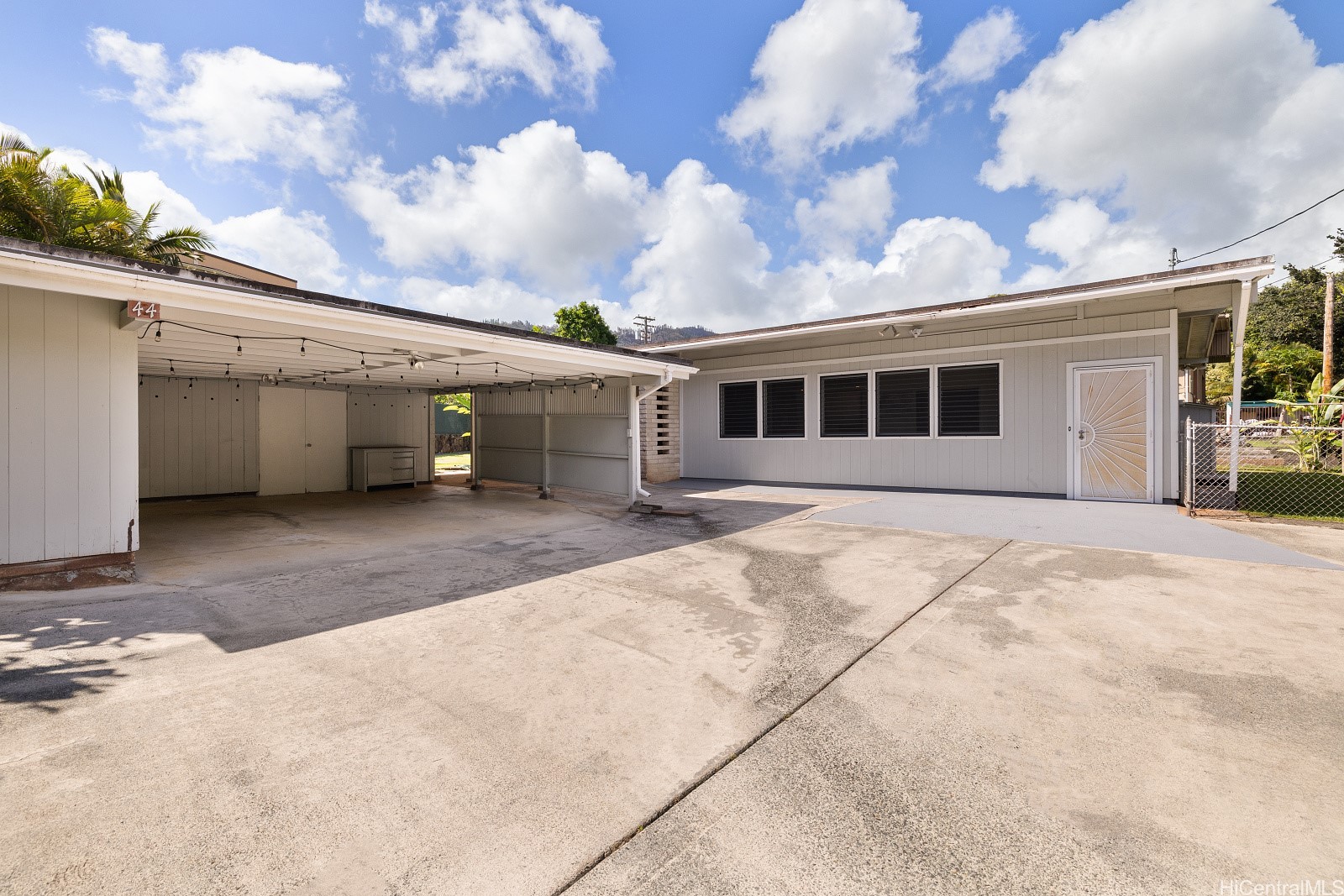 44 Akamu Place