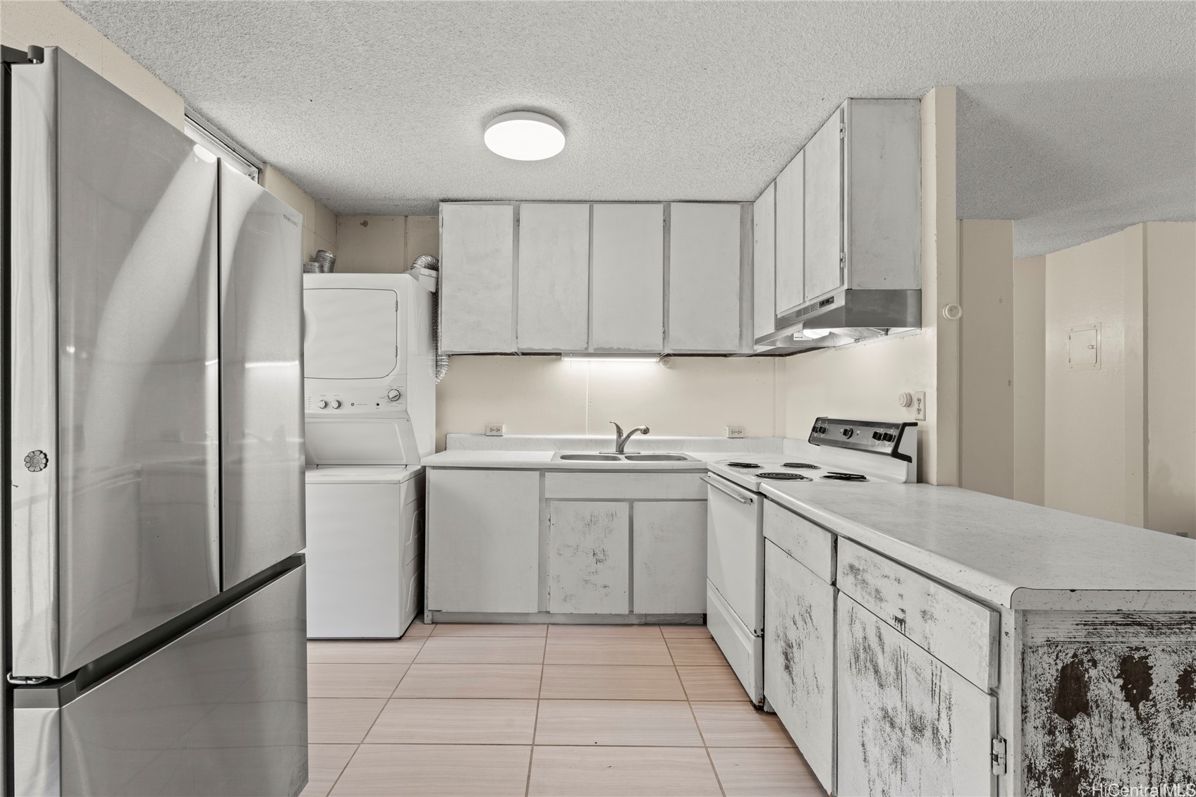 95-2039 Waikalani Place C104