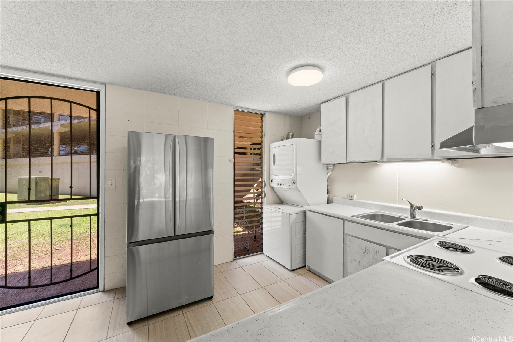 95-2039 Waikalani Place C104