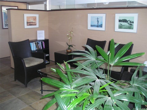 Photo of 240 Makee Road #9B, Honolulu, HI 96815 (MLS # 202617662)
