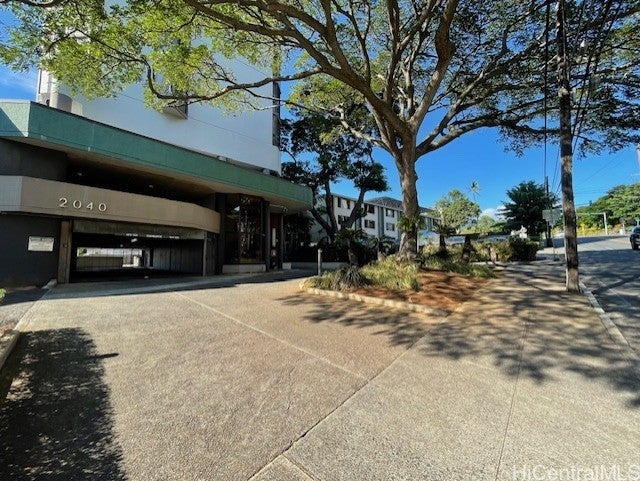 2040 Nuuanu Avenue 805