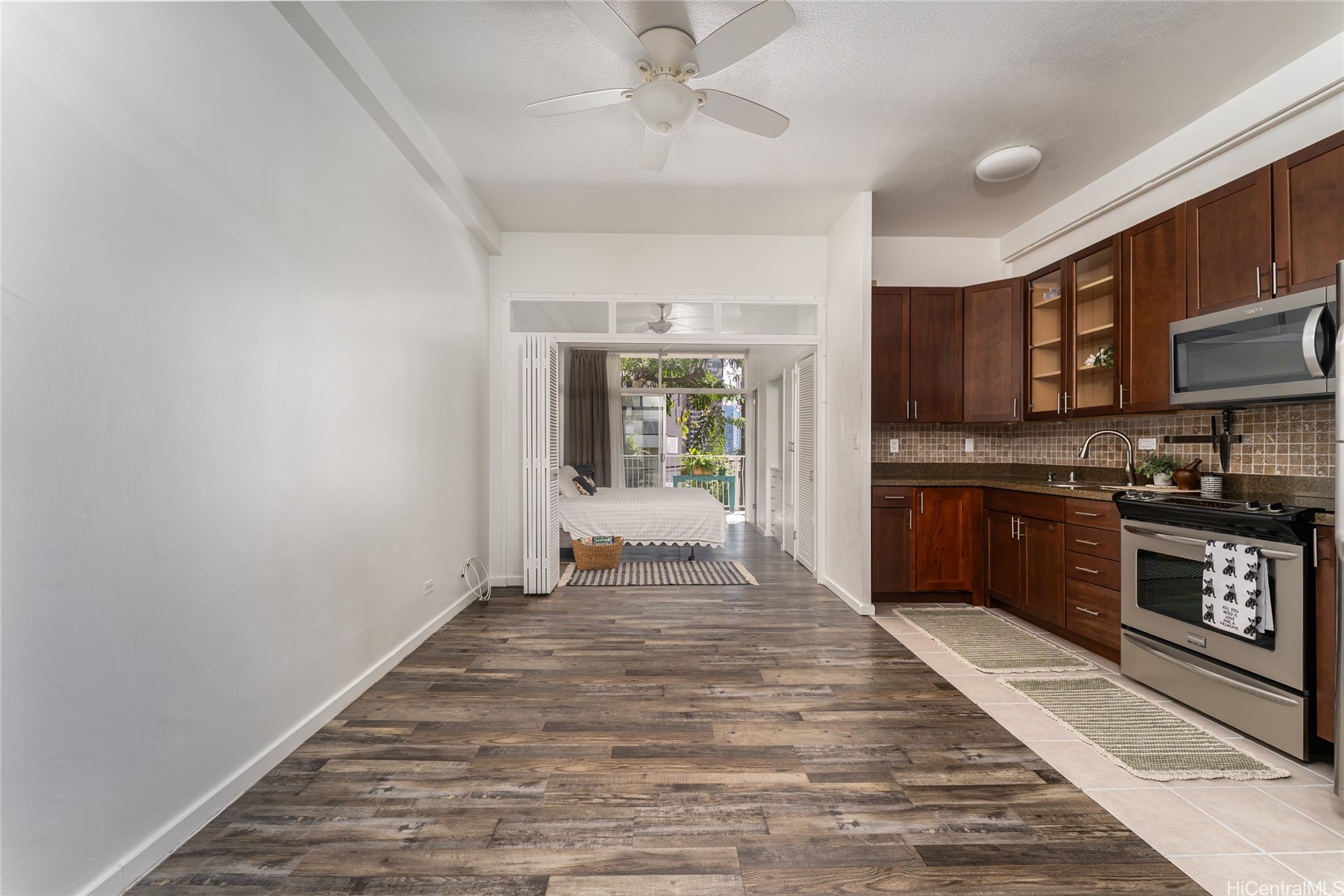 1020 Green Street 208