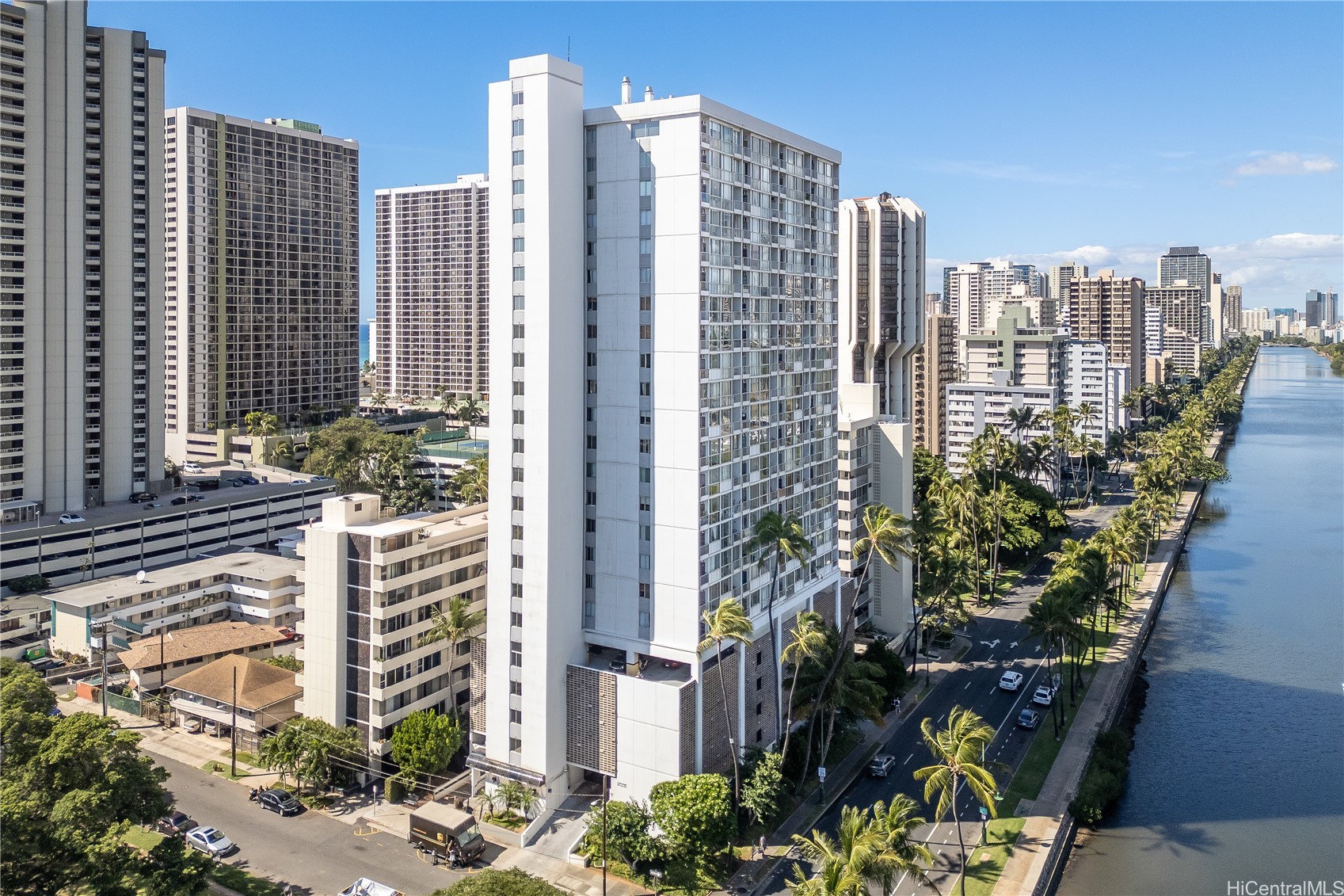 Canal House Condominium