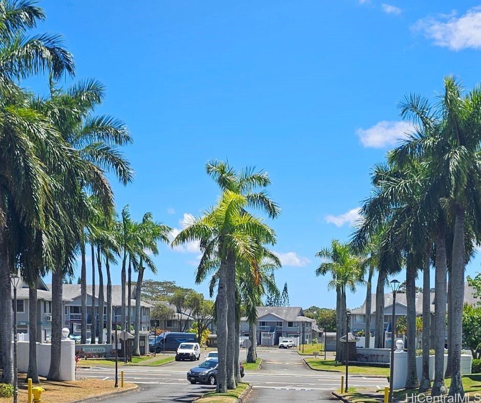 Crescent Lane 3 Condominium