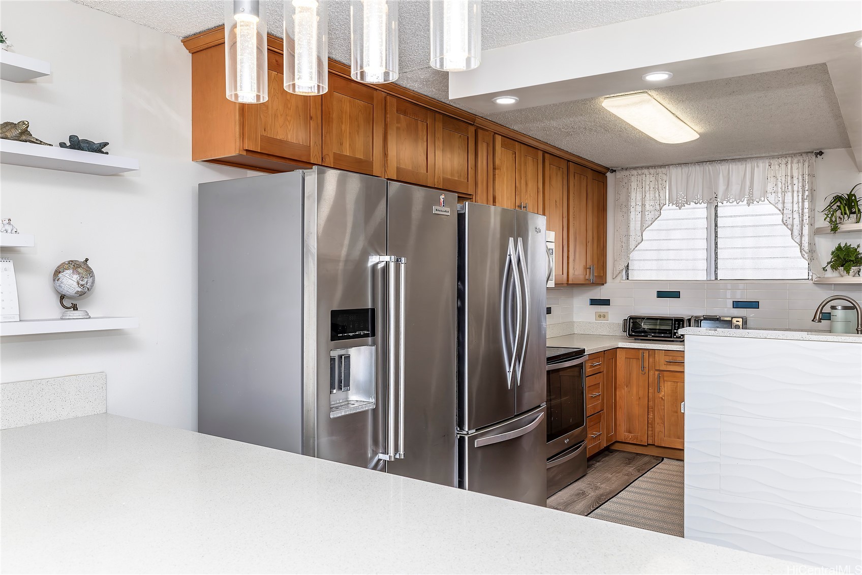 469 Ena Road 2905