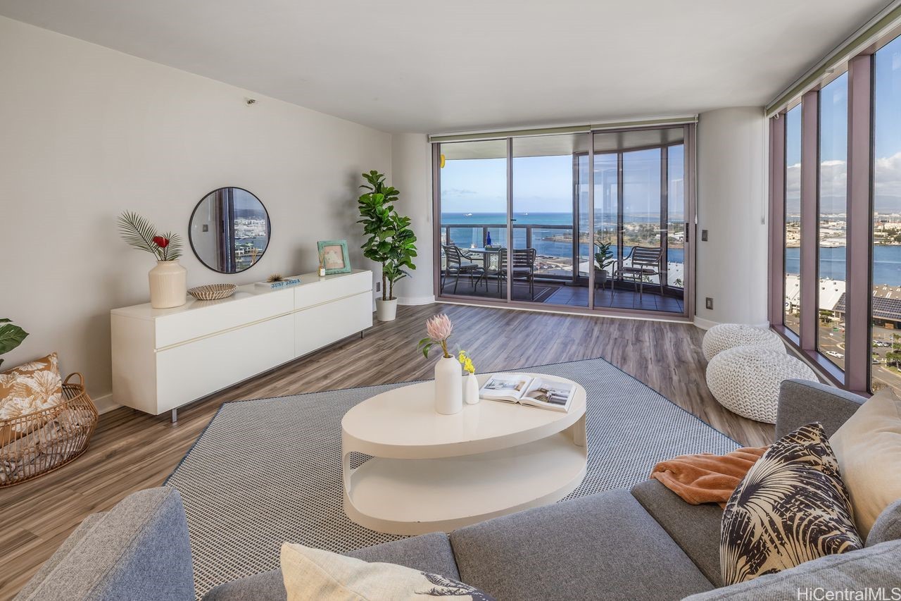 415 South Street Makai 2504