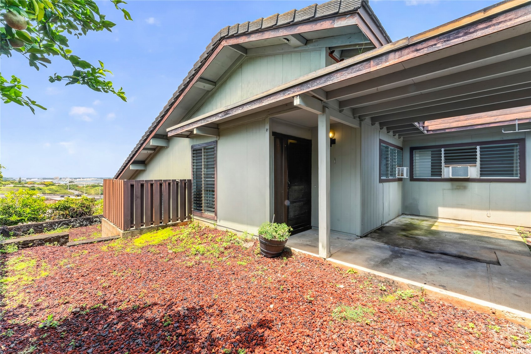 98-481 Maki Street 86