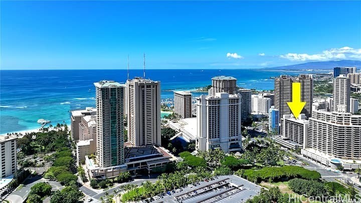 Palms At Waikiki Condominium