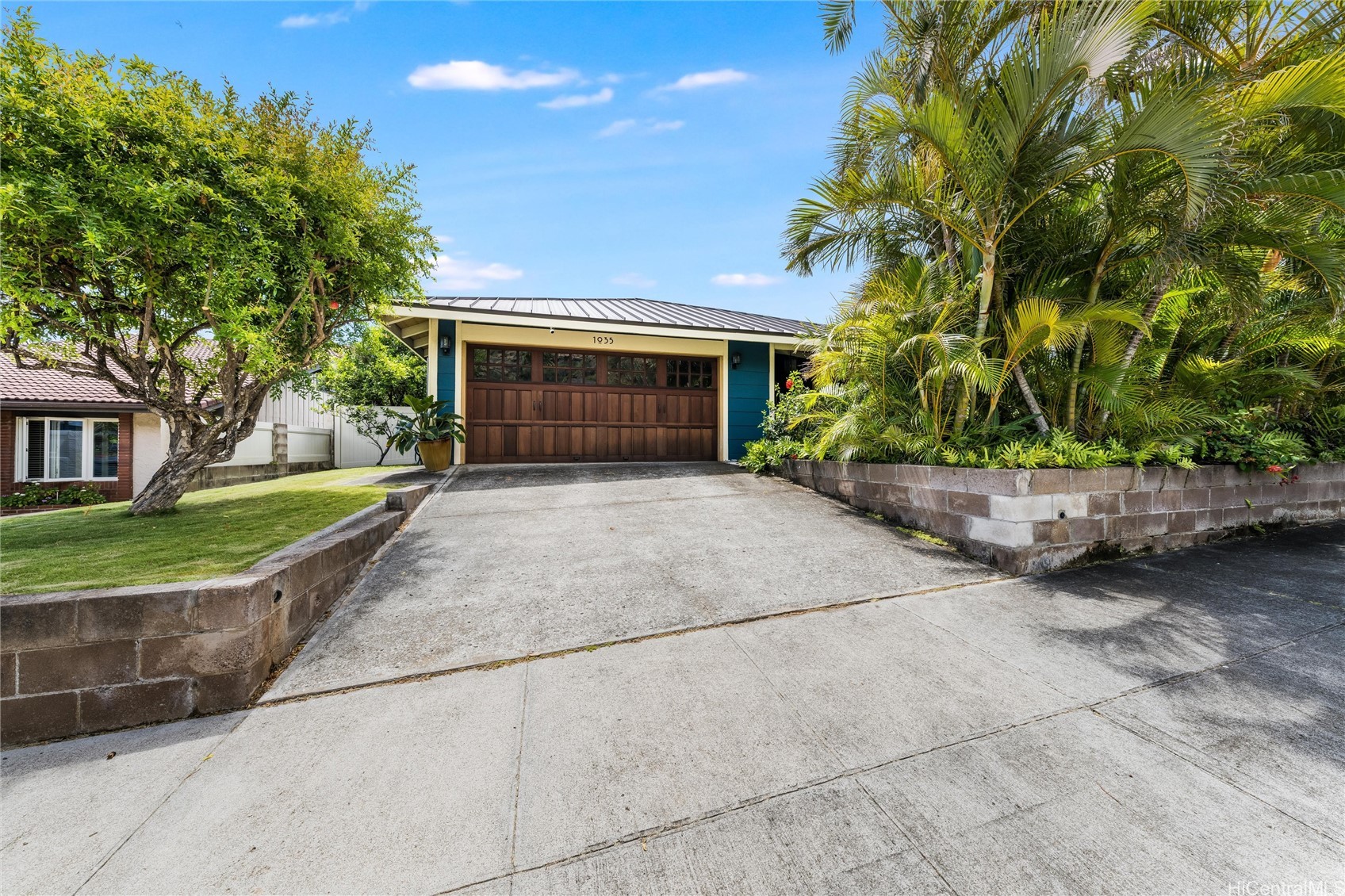 1035 Kamaole Street