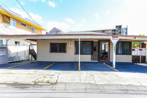 1641 Stillman Lane Honolulu HI 96817