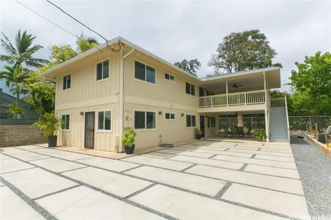 MLS: 202504861