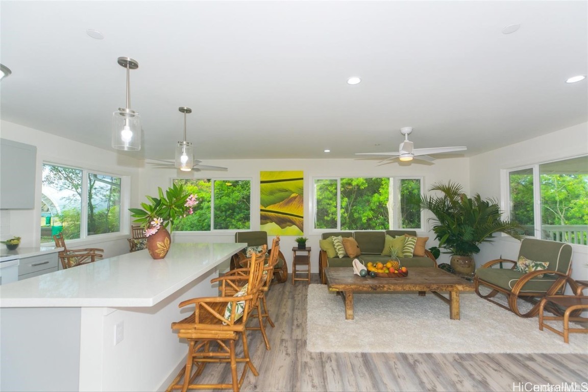 437 Kawailoa Road
