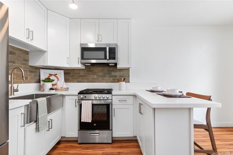 Photo of 620 Sheridan Street #306, Honolulu, HI 96814 (MLS # 202604129)