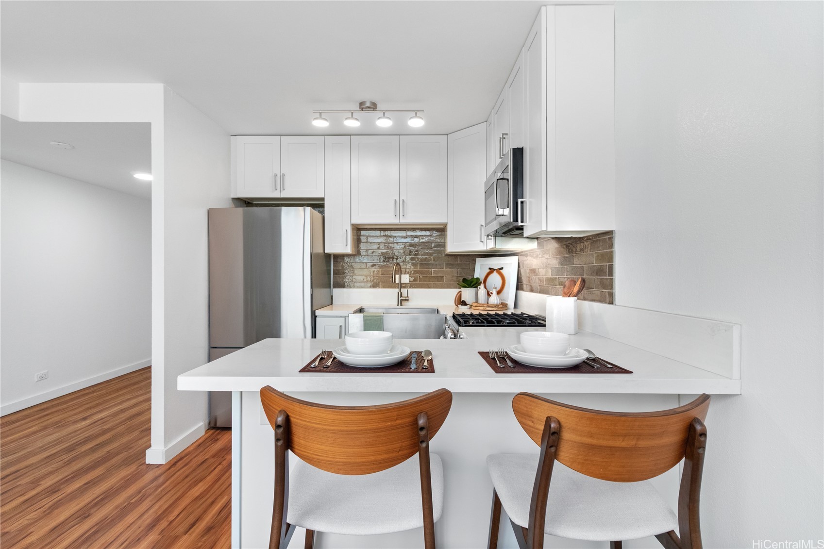 620 Sheridan Street 306