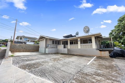 4354 Likini Street Honolulu HI 96818