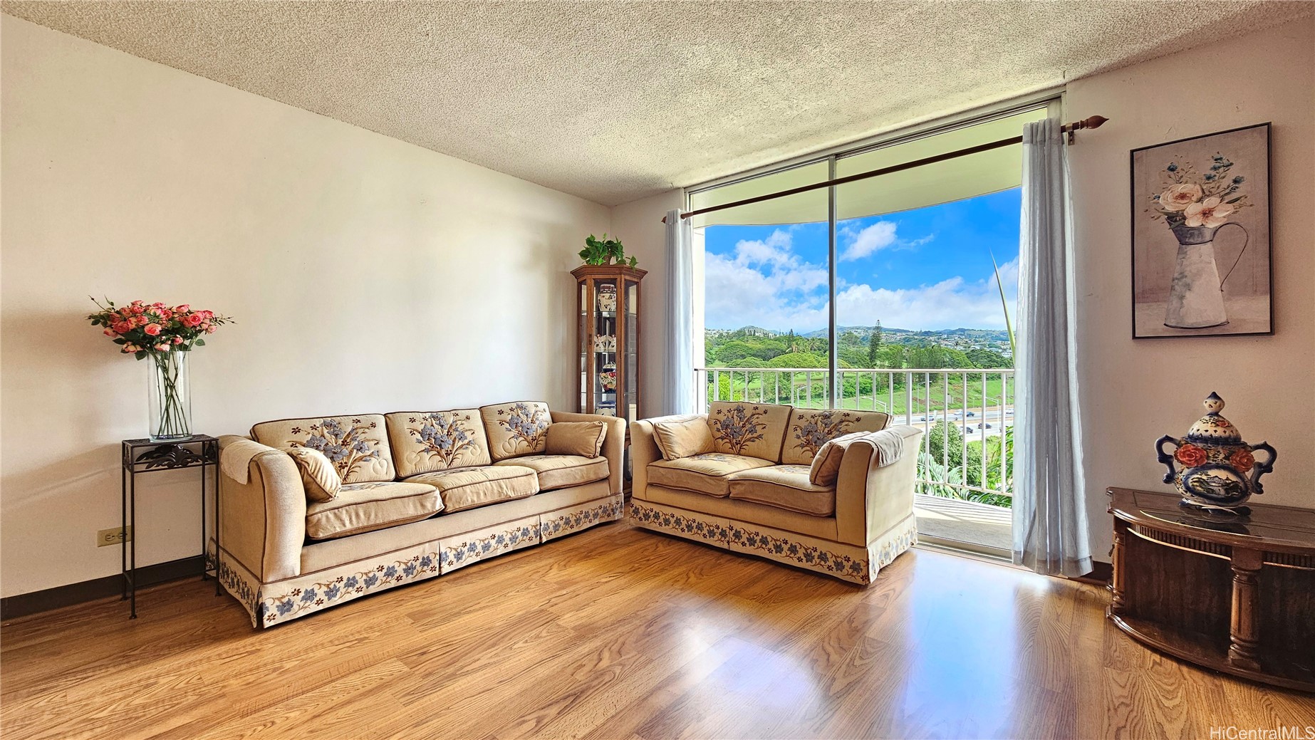 98-1038 Moanalua Road 7-907