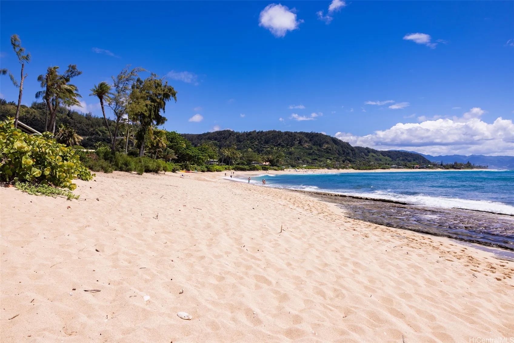 Haleiwa, Hawaii 96712, United States, 3 Bedrooms Bedrooms, ,2 BathroomsBathrooms,Residential,Pending,144479