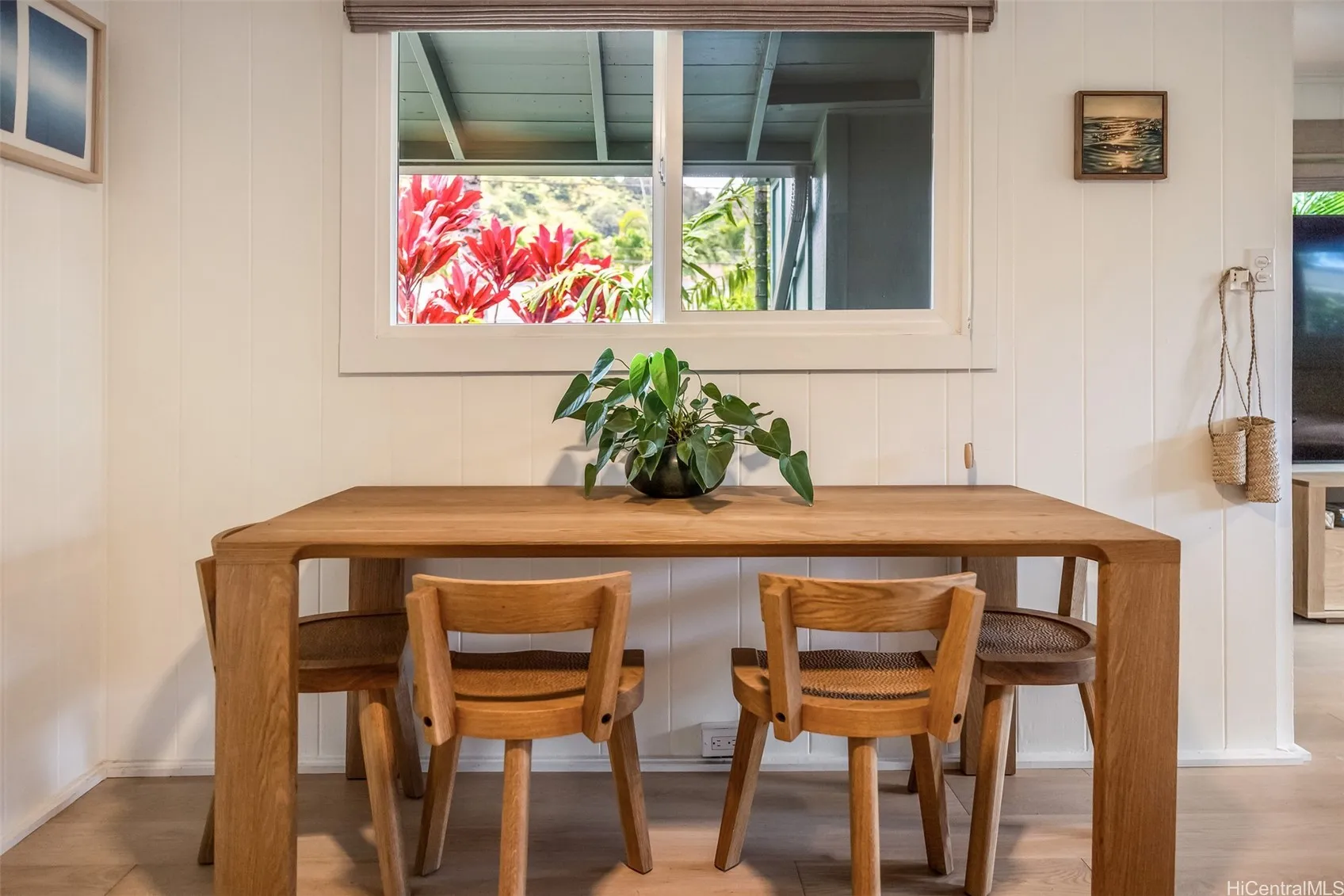 Haleiwa, Hawaii 96712, United States, 3 Bedrooms Bedrooms, ,2 BathroomsBathrooms,Residential,Pending,144479