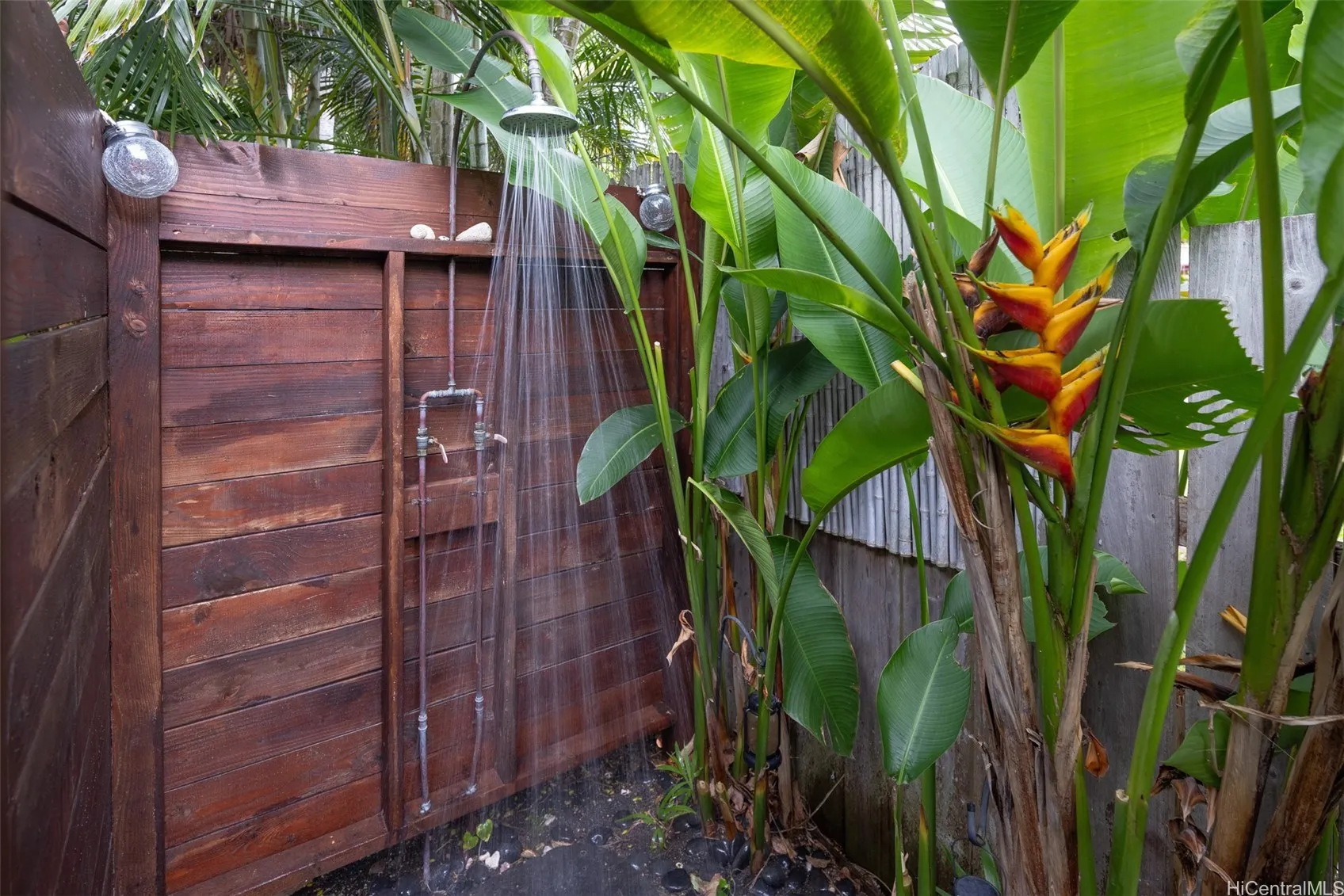 Haleiwa, Hawaii 96712, United States, 3 Bedrooms Bedrooms, ,2 BathroomsBathrooms,Residential,Pending,144479