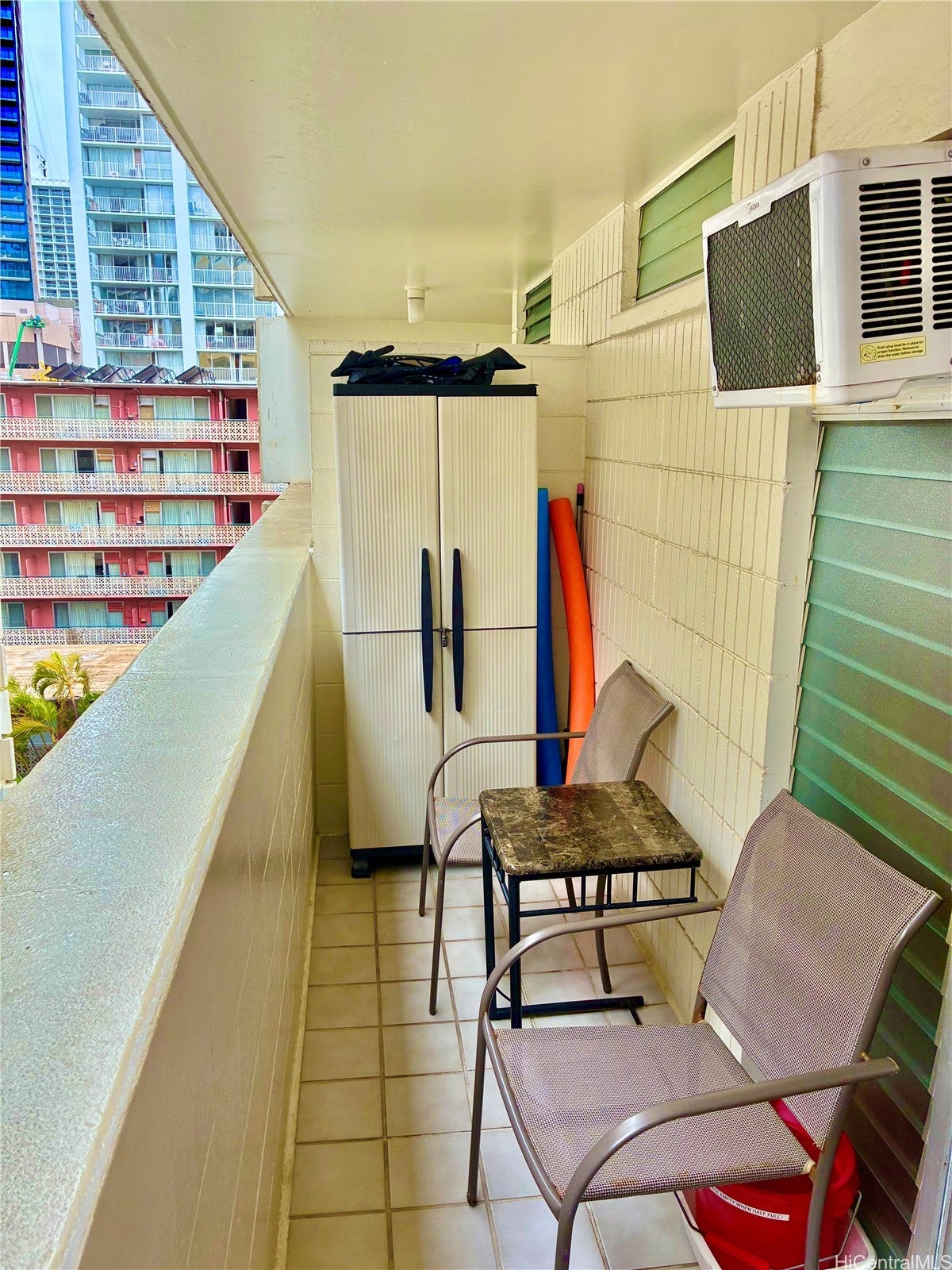 2463 Kuhio Avenue 607