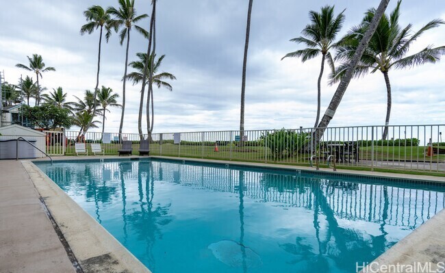 53-567 Kamehameha Highway 215