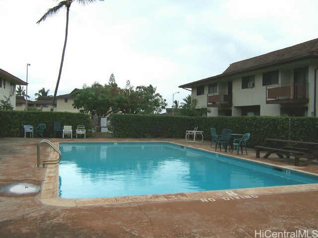 Village West The Townhouse