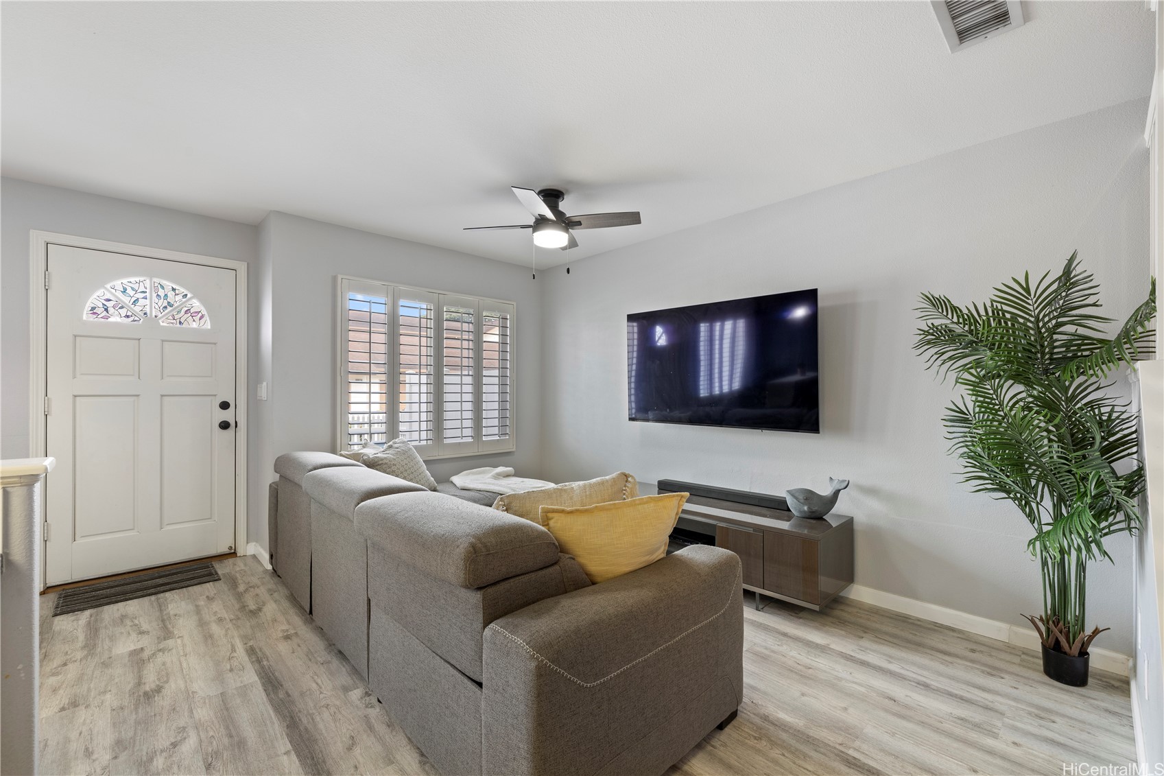 91-1031 Kaimalie Street 4M4