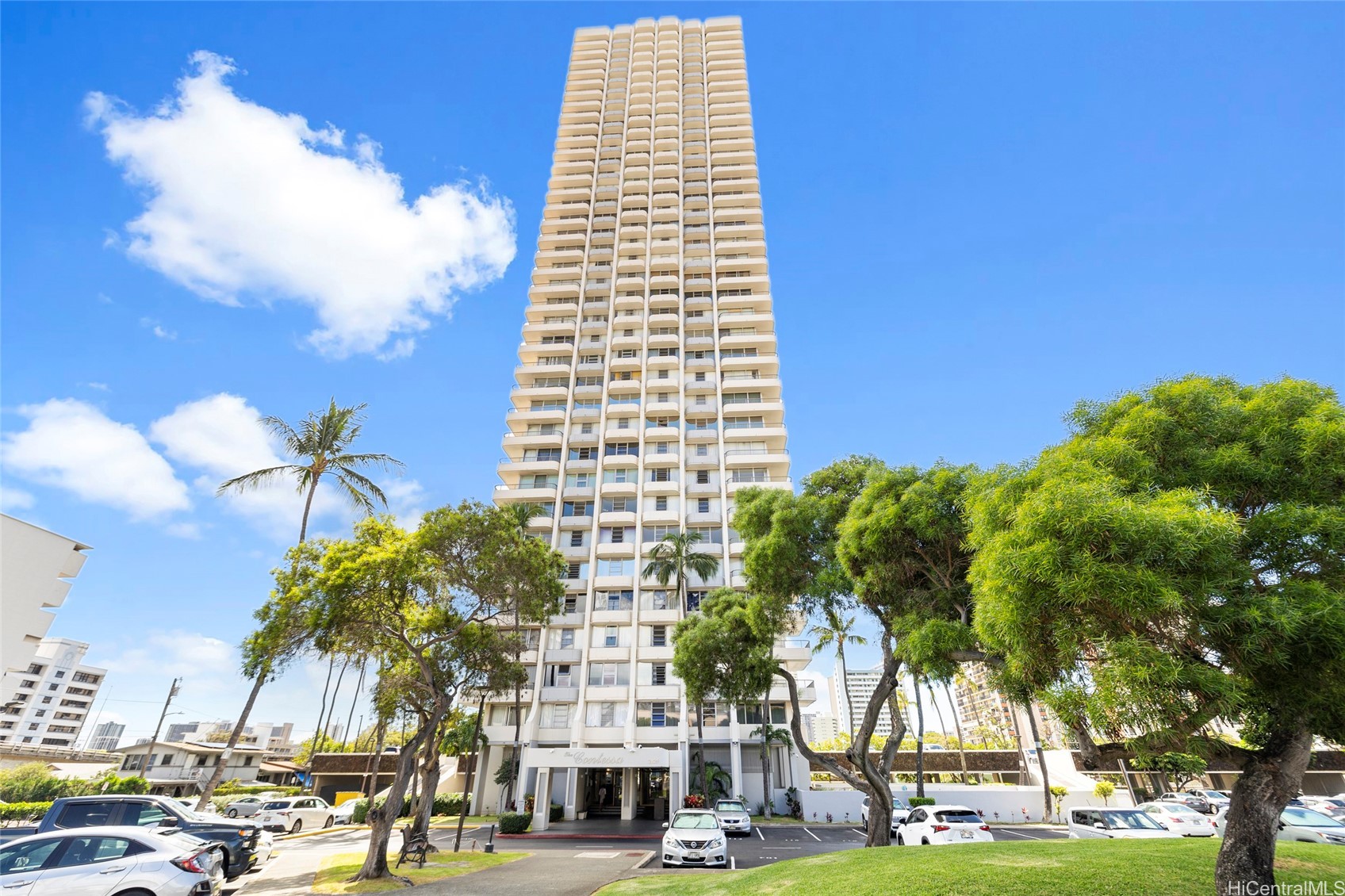 Contessa Condominium