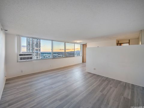 1060 Kamehameha Highway 3302B Pearl City HI 96782