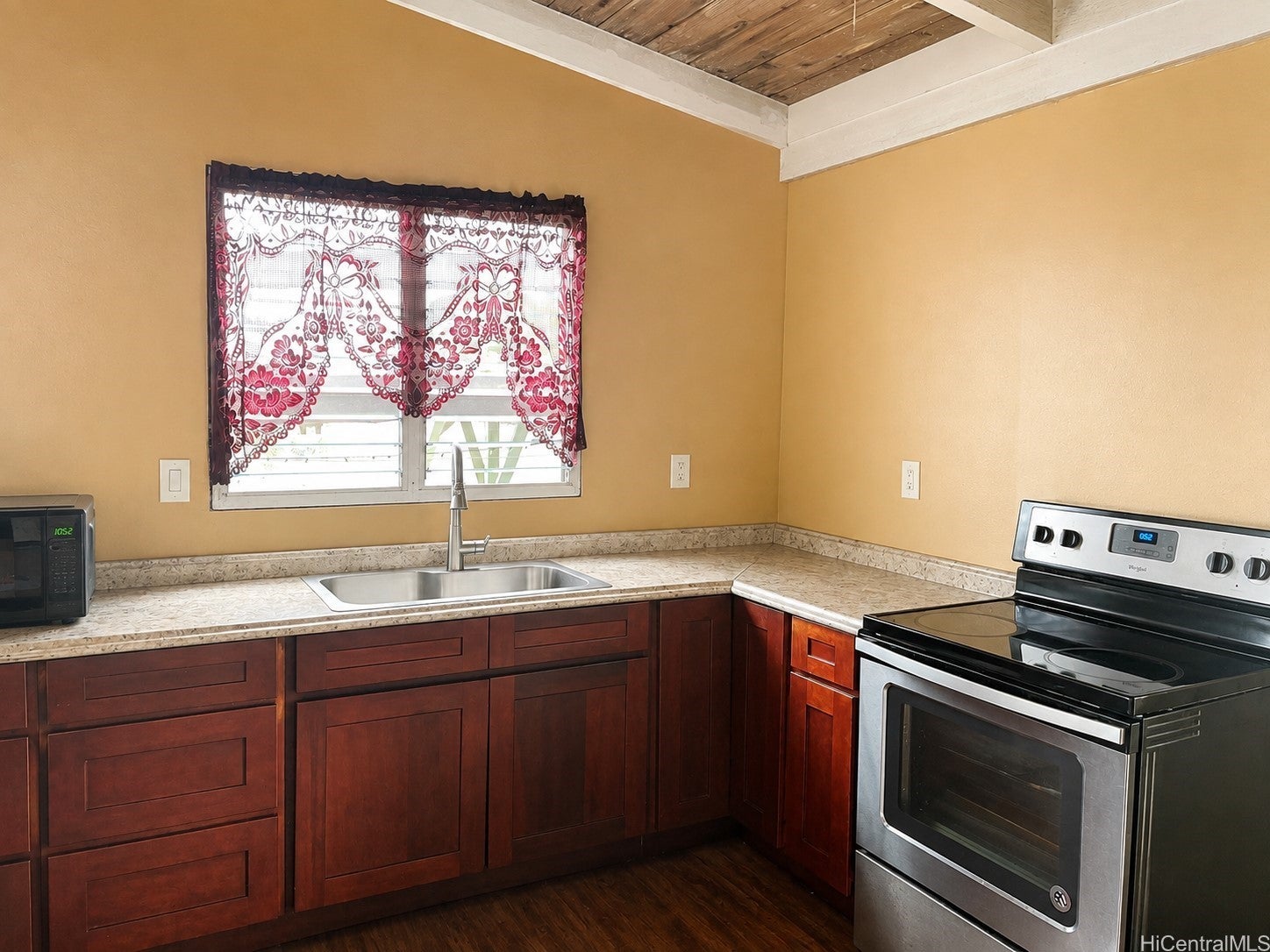 98-271 Aiea Kai Place