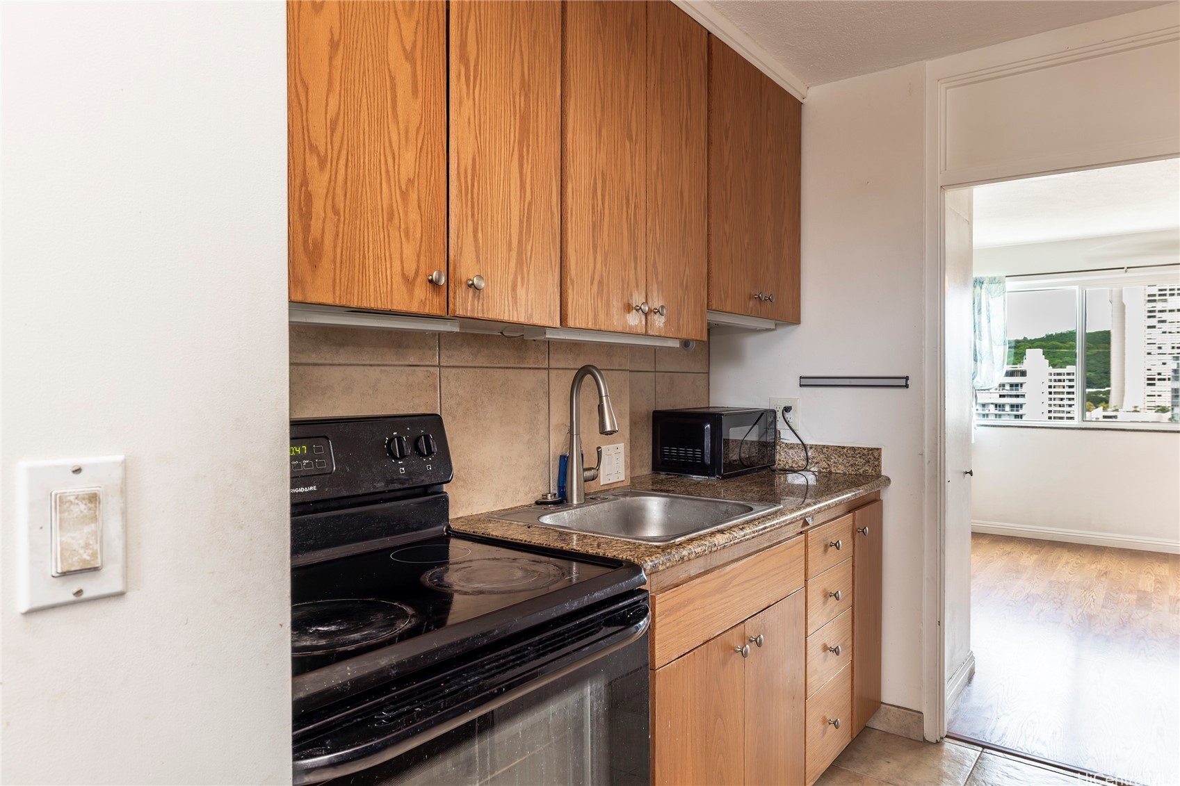 1710 Makiki Street PH7