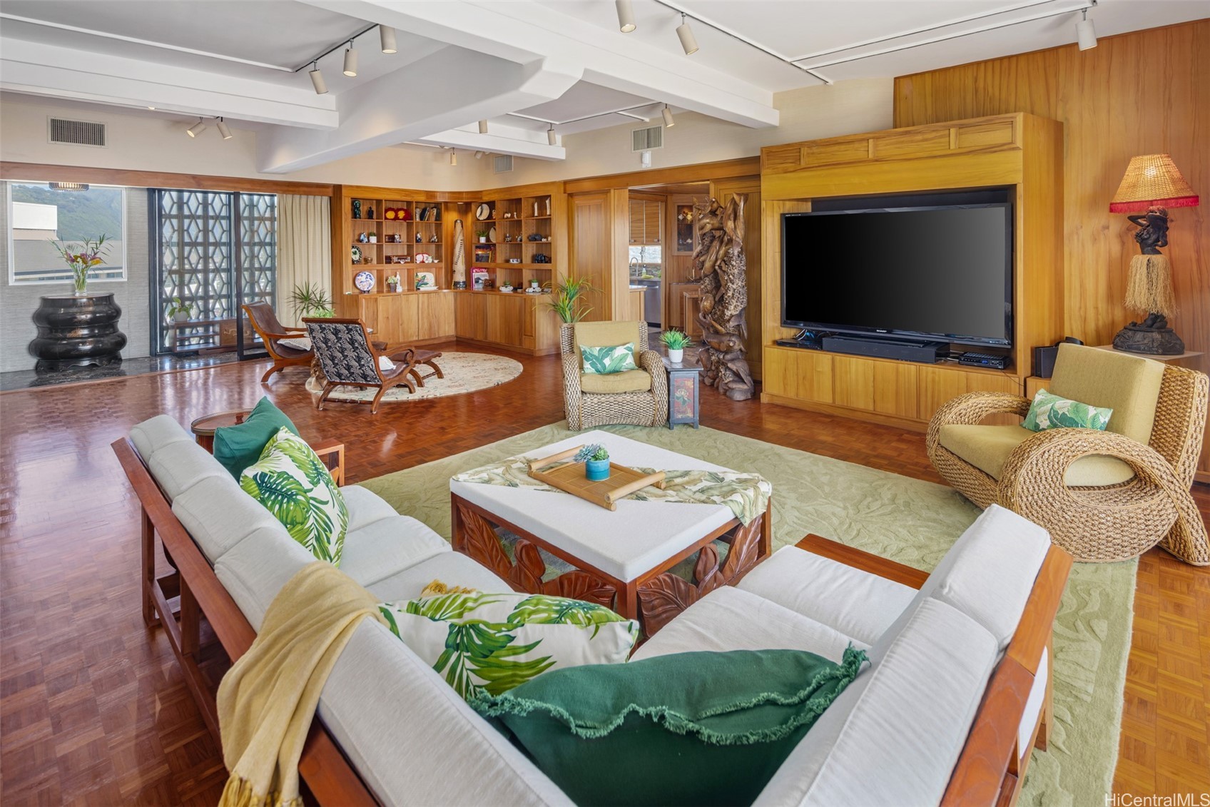 469 Ena Road GPH 3805