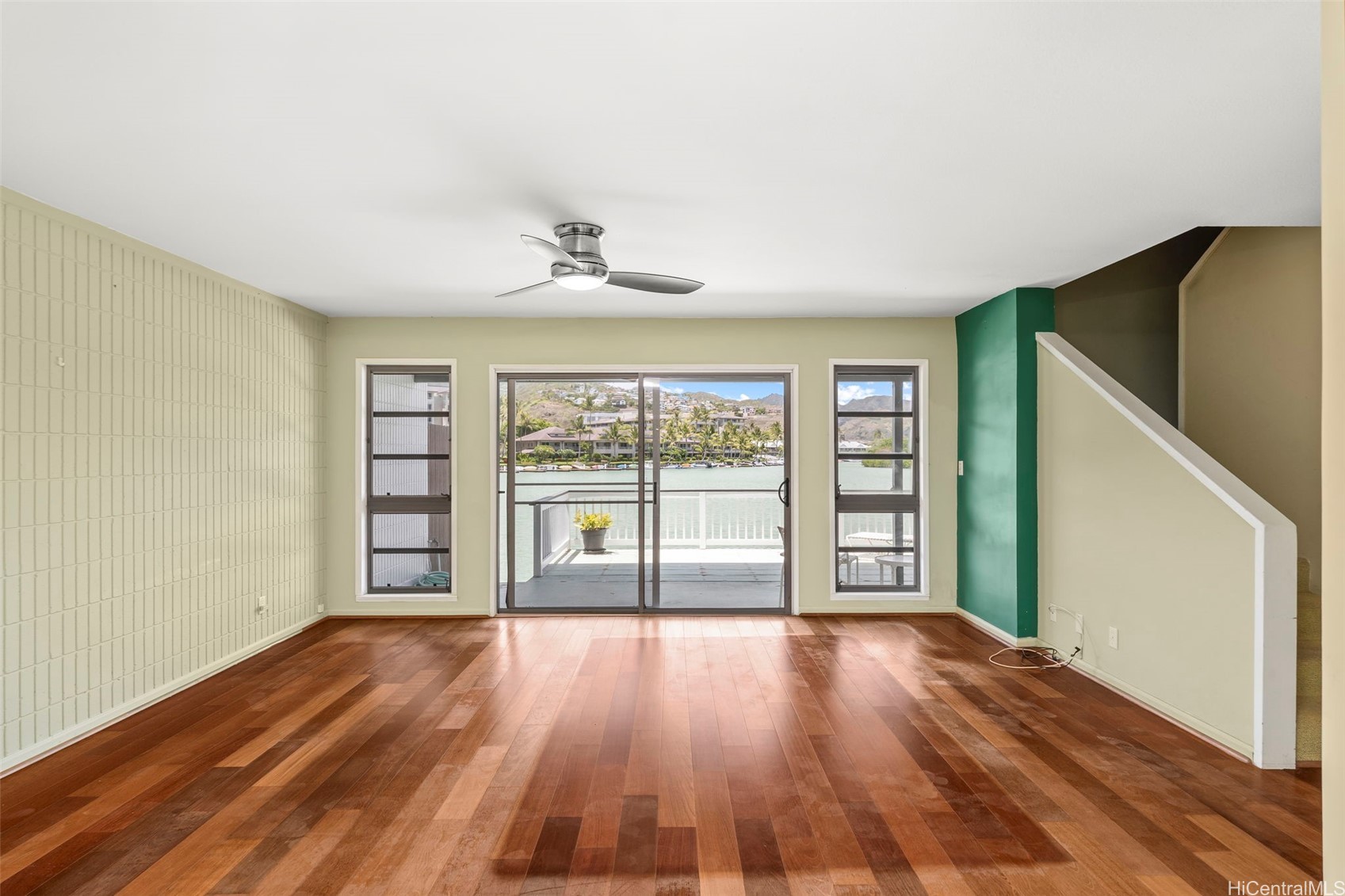 609 Koko Isle Circle 1205