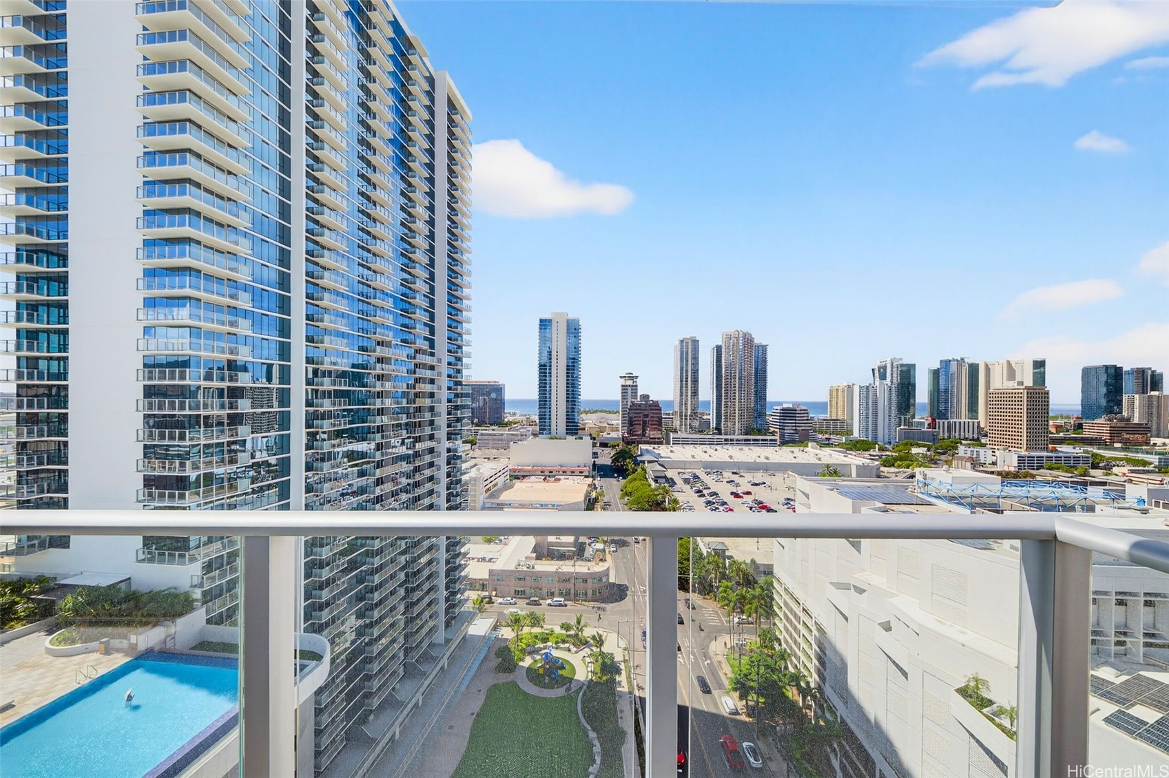 1515 Liona Street 2100