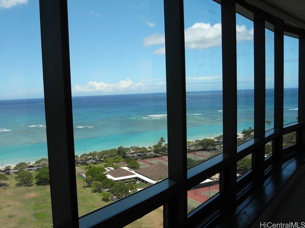 1330 Ala Moana Boulevard 2205