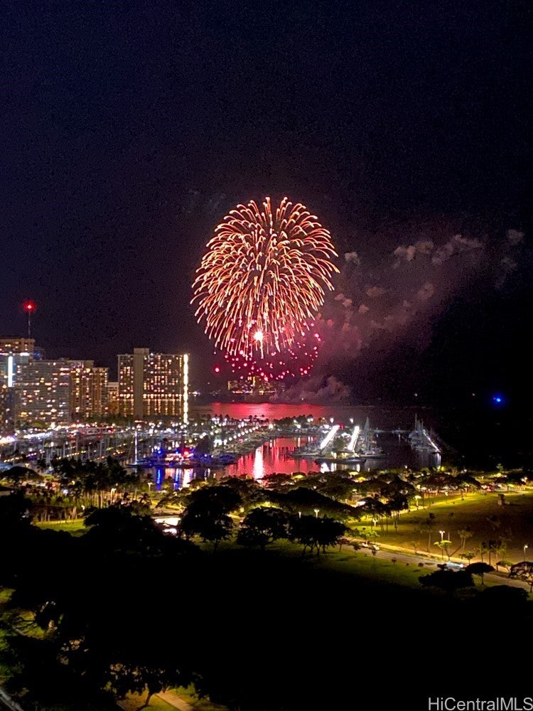 1330 Ala Moana Boulevard 2205