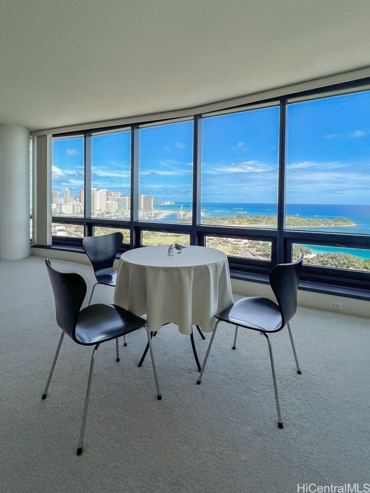 1330 Ala Moana Boulevard 2205