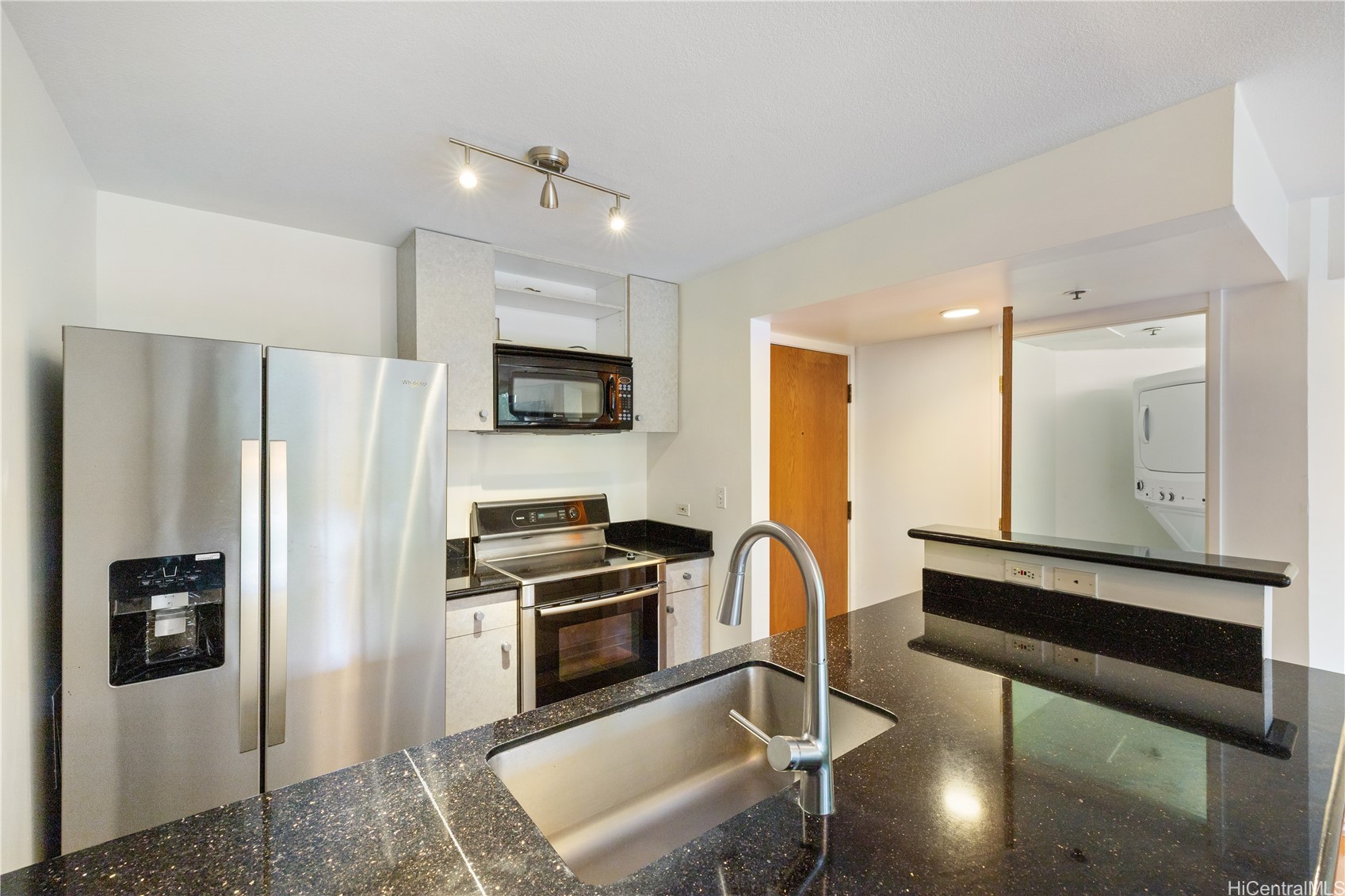 60 N Beretania Street 308