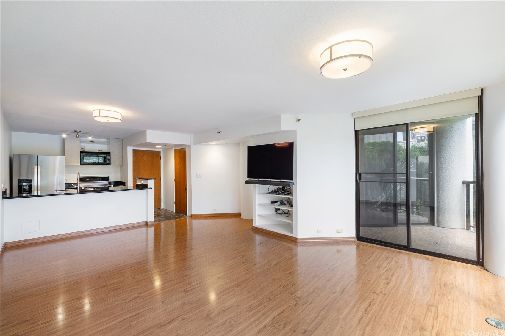 60 N Beretania Street 308