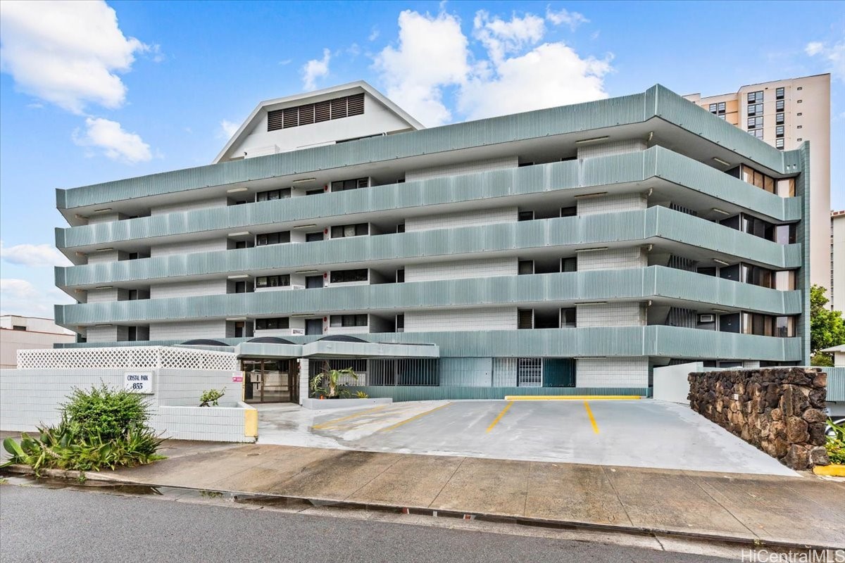 855 Makahiki Way 202